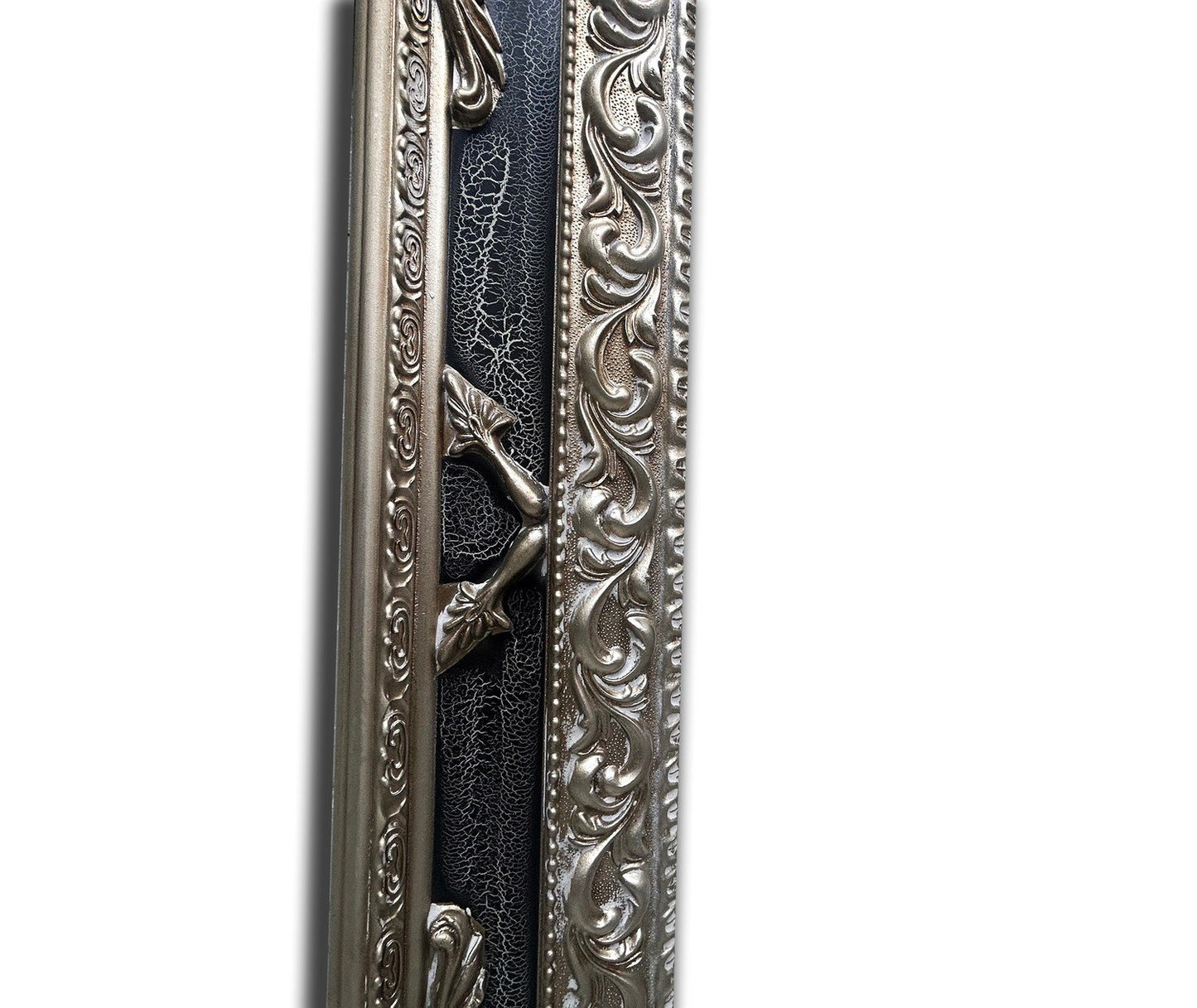 50x60 cm or 20x24 ins, wooden frame