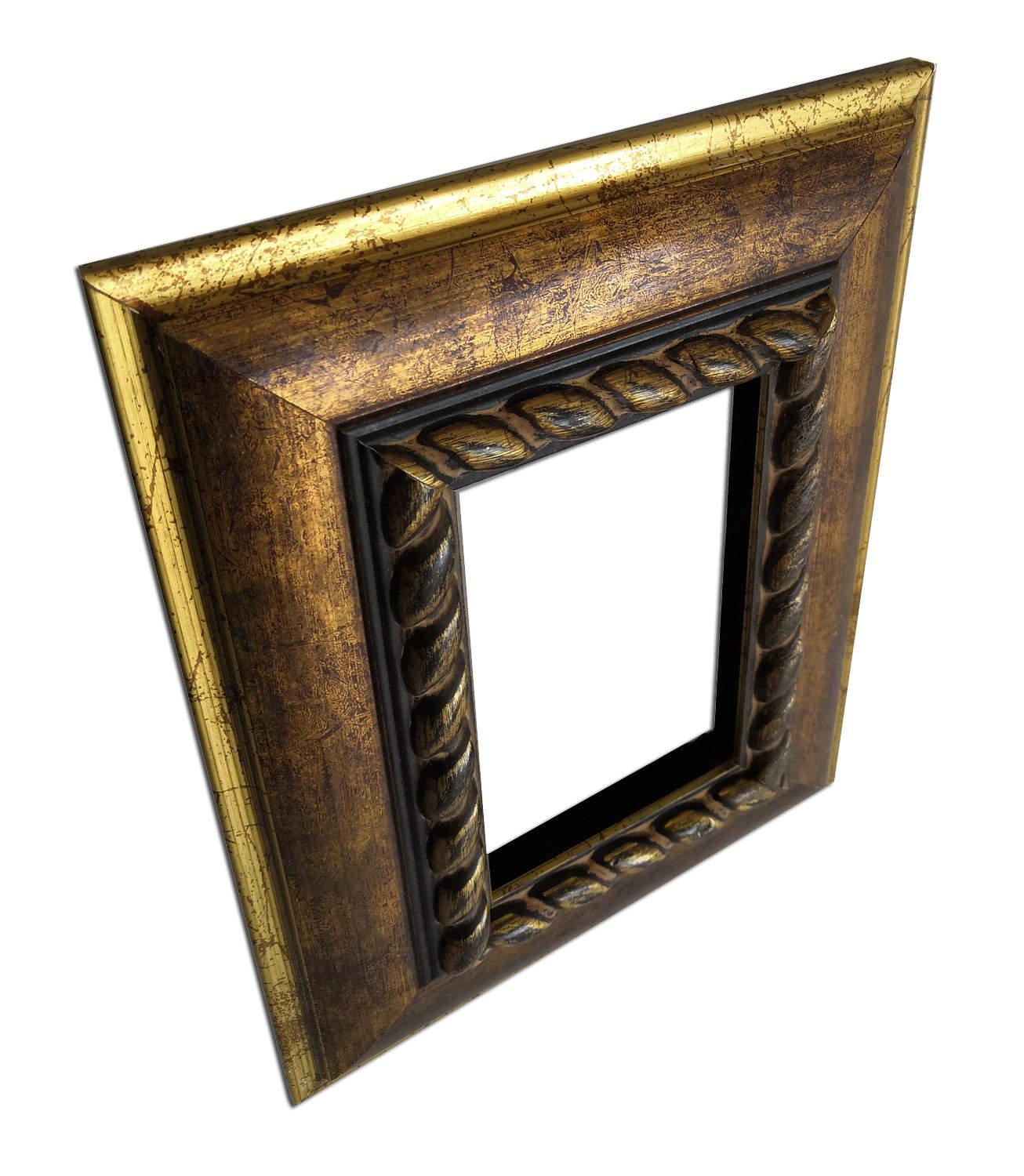 7,5x7,5 cm or 3x3 ins, wooden photo frame