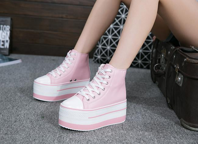 #39 Casual skor i rosa färg, 7 cm höga sulor
